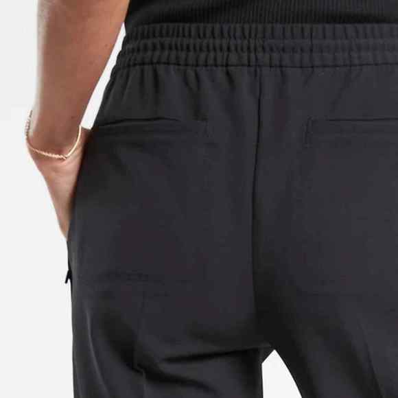 Athleta Endeavor Jogger size 6T Black - Picture 3 of 11
